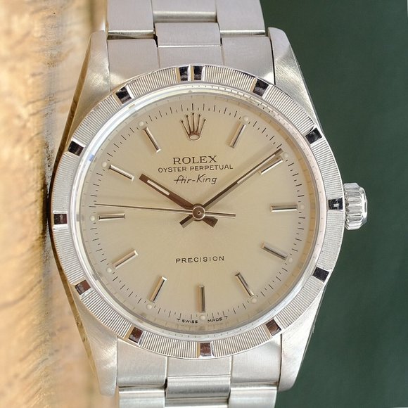 ROLEX AIRKING SILVER INDEX DIAL STAINLESS STEEL ENGINE TURNED OYSTER WATCH 14010 - Picture 1 of 9